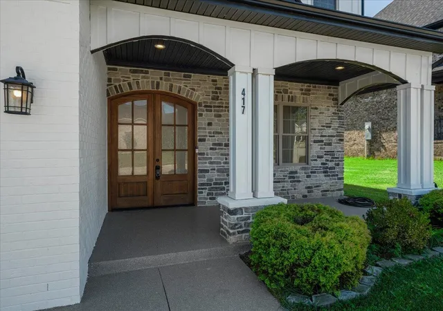 Photo 2 of Single family home for sale at 417 Weston Park, Lexington, KY 40515 | MLS# 26024854 | Listing updated on 2026-09-14
