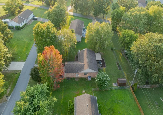 Photo 52 of Sale Pending at 160 Wilton Cir, Paducah, KY 42003 | MLS# 26024815 | Listing updated on 2026-09-11