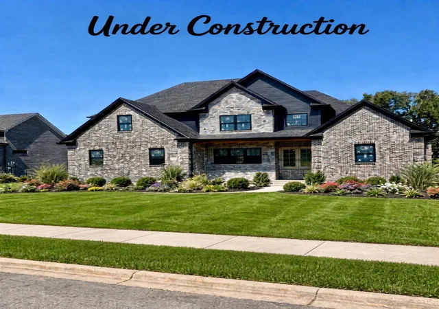 Photo 1 of Single family home for sale at 813 Quail Holw Dr, Richmond, KY 40475 | MLS# 26024828 | Listing updated on 2026-09-09
