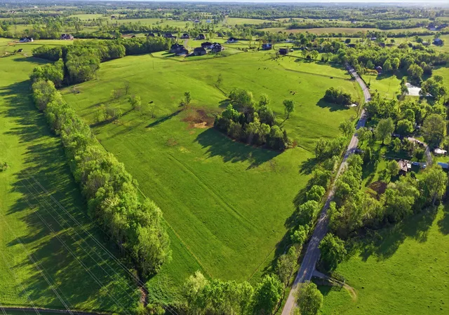 Photo 2 of Land for sale at 2 A Harrodsburg Rd, Wilmore, KY 40390 | MLS# 26024820 | Listing updated on 2026-09-09