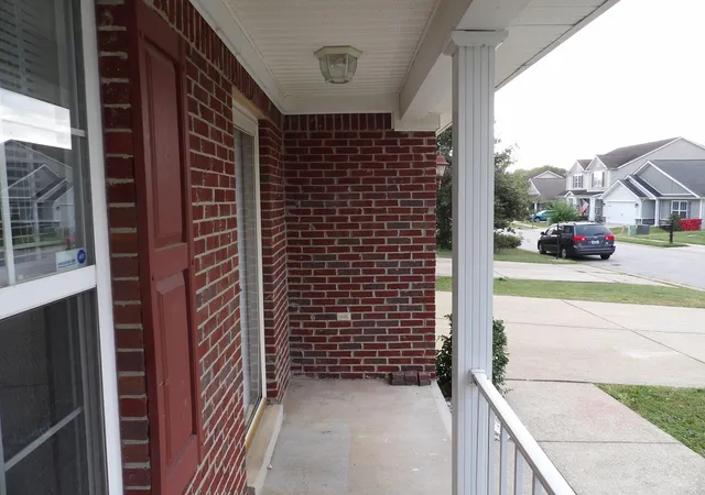 Photo 4 of Single family home for sale at 207 Robert M Green Blvd, Frankfort, KY 40601 | MLS# 26024834 | Listing updated on 2026-09-14