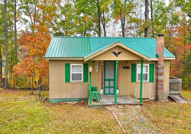 Photo 1 of Single family home for sale at 457 Ryan Rd, Wellington, KY 40387 | MLS# 26024833 | Listing updated on 2026-09-10