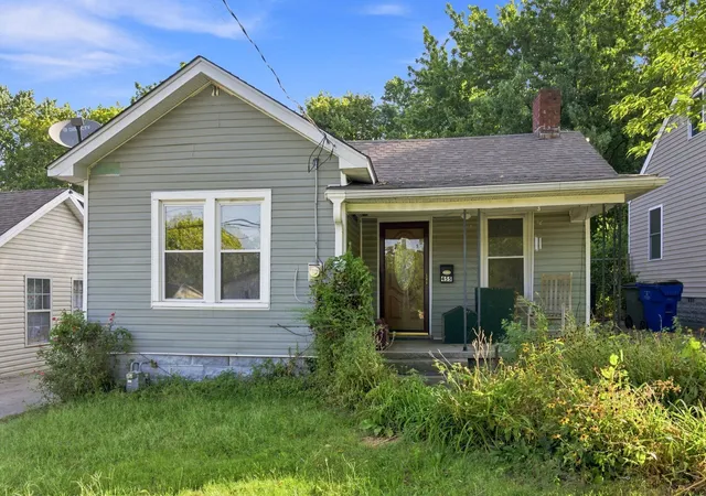Photo 2 of Single family home for sale at 455 Morgan Ave, Lexington, KY 40505 | MLS# 26024993 | Listing updated on 2026-09-13