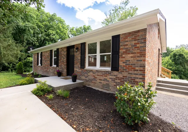 Photo 2 of Single family home for sale at 105 Maple St, Lawrenceburg, KY 40342 | MLS# 26025032 | Listing updated on 2026-09-11
