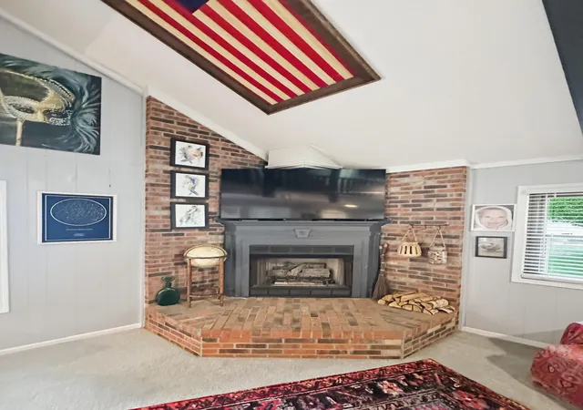 Photo 4 of Sale Pending at 361 Candlelite Dr, Almo, KY 42020 | MLS# 26024904 | Listing updated on 2026-09-29