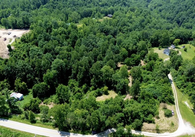 Land for sale at 1197 & 25 1197 State Hwy 1036, Zoe, KY 41397 | MLS# 26025291