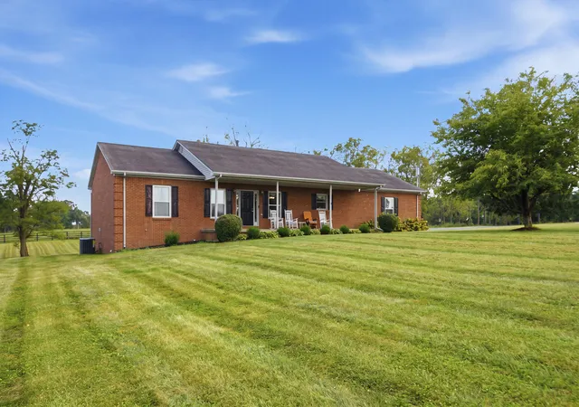 Photo 1 of Sale Pending at 6000 Winchester Rd, Lexington, KY 40509 | MLS# 26024971 | Listing updated on 2026-09-13