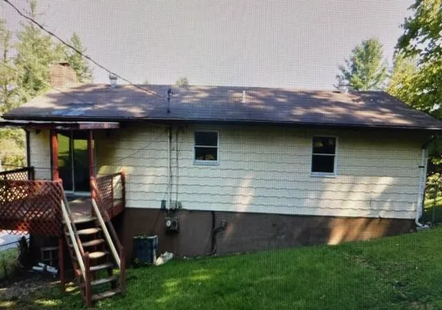 Photo 2 of Single family home for sale at 834 S 31st Street, Middlesboro, KY 40965 | MLS# 26024908 | Listing updated on 2026-09-11
