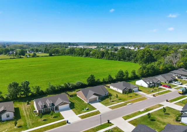 Photo 3 of Single family home for sale at 539 Chickasaw Dr, Richmond, KY 40475 | MLS# 26024886 | Listing updated on 2026-09-28