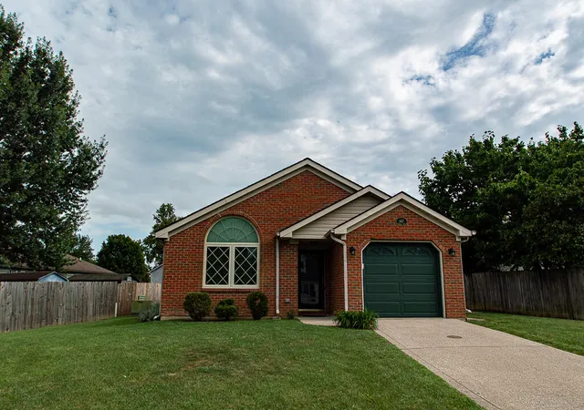 Single family home for sale at 1417 Corral Way, Frankfort, KY 40601 | MLS# 26025153
