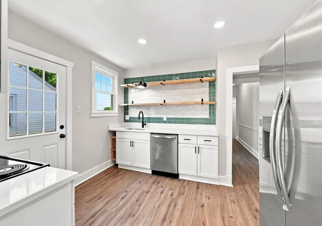 Photo 3 of Single family home for sale at 205 Midland Pl, Danville, KY 40422 | MLS# 26024891 | Listing updated on 2026-10-05