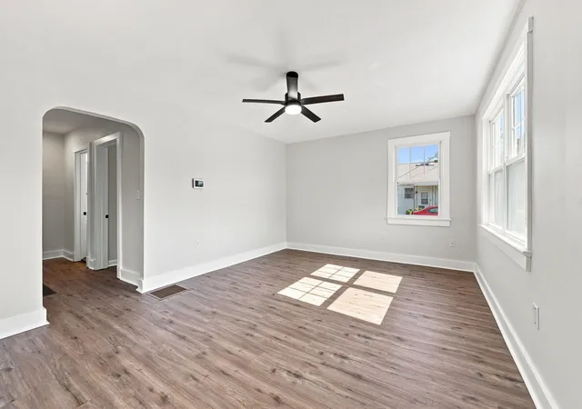 Photo 3 of Single family home for sale at 205 Midland Pl, Danville, KY 40422 | MLS# 26024891 | Listing updated on 2026-10-05