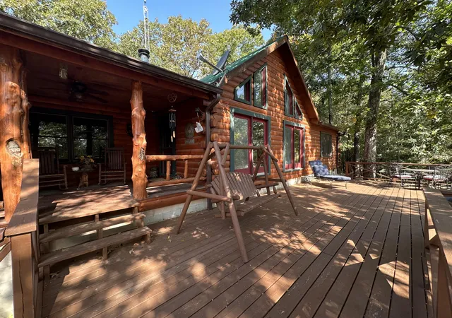 Photo 3 of Single family home for sale at 331 Mcintosh Rd, Dawson Springs, KY 42408 | MLS# 26024911 | Listing updated on 2026-09-24