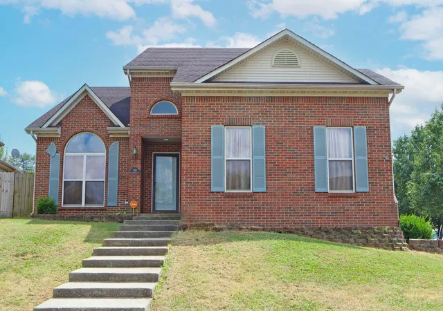 Photo 1 of Single family home for sale at 760 Rambling Crk Dr, Lexington, KY 40509 | MLS# 26024920 | Listing updated on 2026-10-13