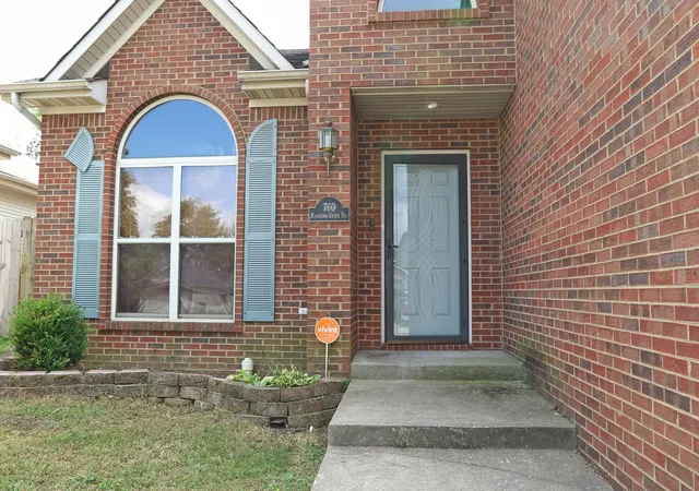 Photo 3 of Single family home for sale at 760 Rambling Crk Dr, Lexington, KY 40509 | MLS# 26024920 | Listing updated on 2026-10-13