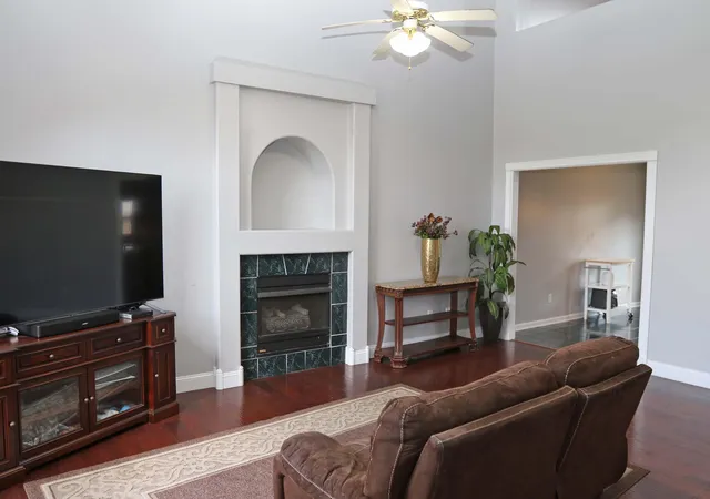 Photo 4 of Single family home for sale at 760 Rambling Crk Dr, Lexington, KY 40509 | MLS# 26024920 | Listing updated on 2026-10-13