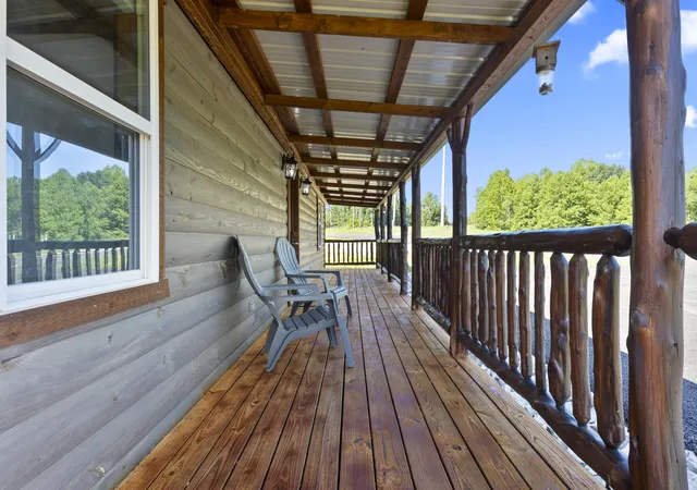 Photo 22 of Single family home for sale at 3048 Tarr Ridge Rd, Frenchburg, KY 40322 | MLS# 26024906 | Listing updated on 2026-09-10