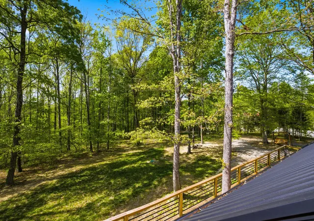 Photo 4 of Single family home for sale at 376 & 378 Shugars Hl Rd, Liberty, KY 42539 | MLS# 26024942 | Listing updated on 2026-09-10