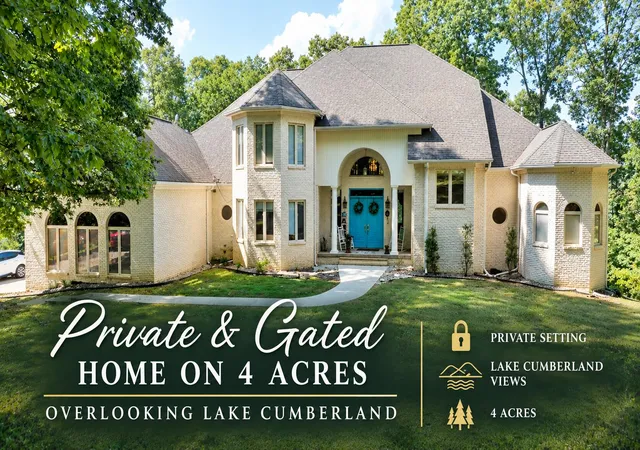 Single family home for sale at 324 George St, Somerset, KY 42503 | MLS# 26025325