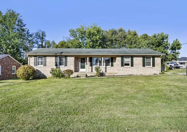 Photo 2 of Single family home for sale at 301 Aztec Trl, Georgetown, KY 40324 | MLS# 26025450 | Listing updated on 2026-10-20