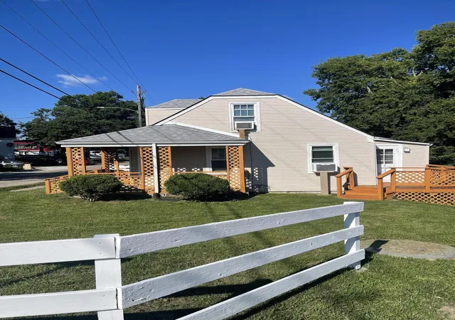 Photo 1 of Sale Pending at 401 E Adair St, Owenton, KY 40359 | MLS# 26025071 | Listing updated on 2026-09-15