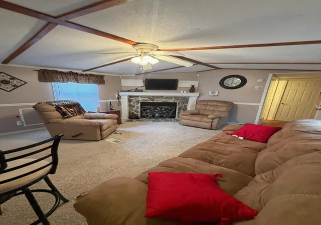 Photo 4 of Single family home for sale at 25 Willow Oak, Nancy, KY 42544 | MLS# 26025002 | Listing updated on 2026-09-11