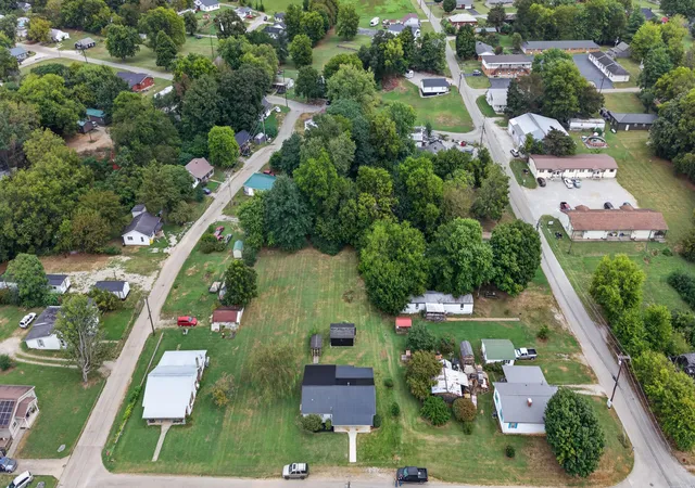 Photo 1 of Single family home for sale at 244 Walnut St, Monticello, KY 42633 | MLS# 26025005 | Listing updated on 2026-09-11
