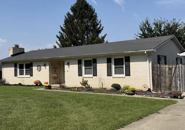 Photo 1 of Single family home for sale at 120 Halls Gap Ests Rd, Stanford, KY 40484 | MLS# 26024990 | Listing updated on 2026-10-13