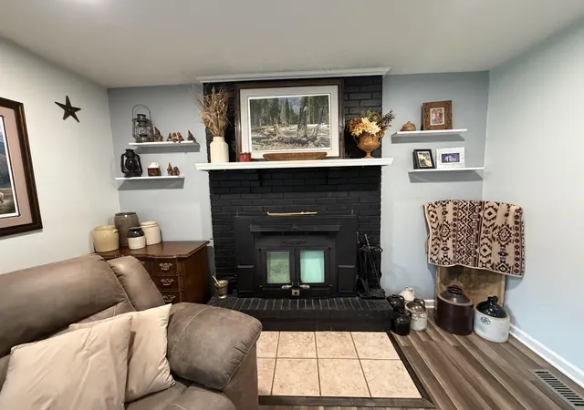 Photo 2 of Single family home for sale at 120 Halls Gap Ests Rd, Stanford, KY 40484 | MLS# 26024990 | Listing updated on 2026-09-10
