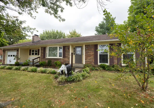 Photo 2 of Sale Pending at 436 Arrowhead Dr, Harrodsburg, KY 40330 | MLS# 26025127 | Listing updated on 2026-09-13