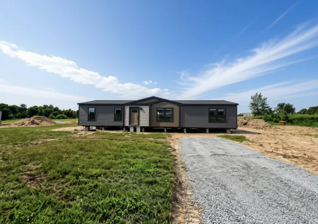 Photo 1 of Single family home for sale at 3676 Finley Ridge Rd, Campbellsville, KY 42718 | MLS# 26024998 | Listing updated on 2026-09-11