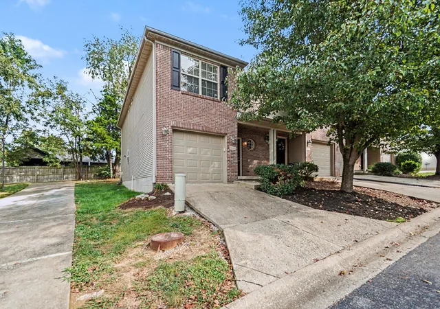 Photo 2 of Townhouse for sale at 3815 Pine Ridge Way, Lexington, KY 40514 | MLS# 26025000 | Listing updated on 2026-09-11
