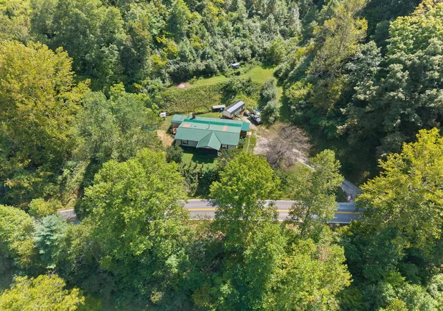 Photo 1 of Sale Pending at 2724 State Route 580, Oil Springs, KY 41238 | MLS# 26025012 | Listing updated on 2026-10-25
