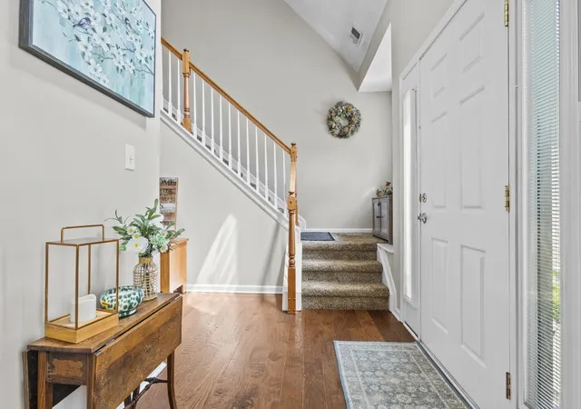 Photo 3 of Single family home for sale at 172 Hawthorne Dr, Georgetown, KY 40324 | MLS# 26025059 | Listing updated on 2026-09-14