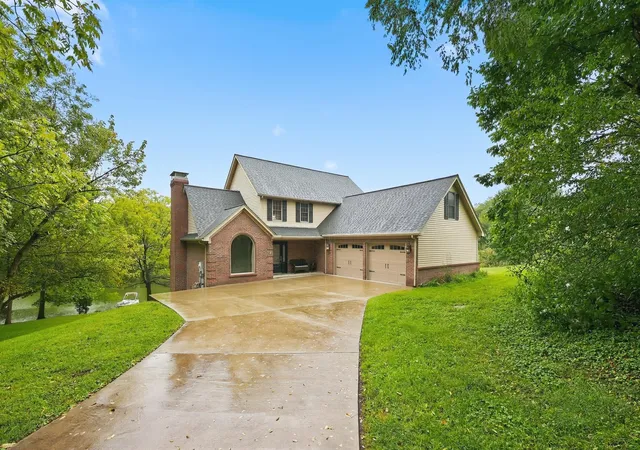 Photo 1 of Single family home for sale at 210 Mallard Point Ct, Georgetown, KY 40324 | MLS# 26025404 | Listing updated on 2026-10-18