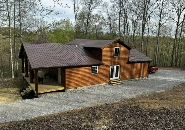 Photo 2 of Single family home for sale at 180 Robs Mountain Rd, Clearfield, KY 40313 | MLS# 26025170 | Listing updated on 2026-10-13