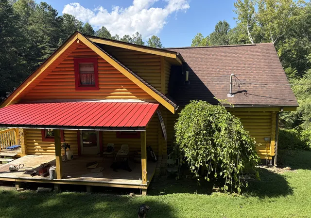 Photo 3 of Single family home for sale at 1040 Red Hl Rd, Livingston, KY 40445 | MLS# 26025079 | Listing updated on 2026-09-11
