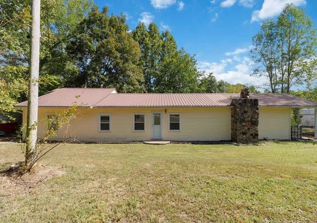 Photo 2 of Single family home for sale at 1798 Paris Karr Rd, Keavy, KY 40737 | MLS# 26027278 | Listing updated on 2026-10-13
