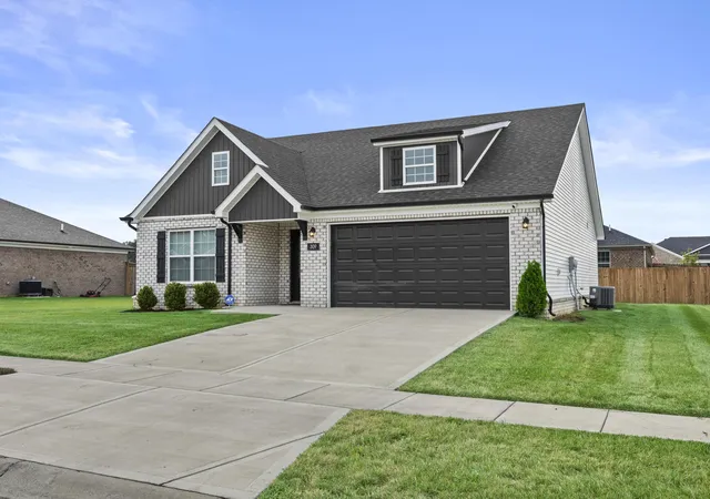 Photo 2 of Single family home for sale at 309 Pageant Dr, Richmond, KY 40475 | MLS# 26025285 | Listing updated on 2026-10-17