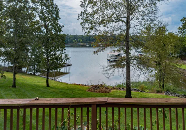 Photo 2 of Sale Pending at 752 Imogene Dr, Gilbertsville, KY 42044 | MLS# 26025188 | Listing updated on 2026-09-15
