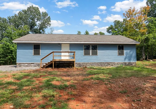 Photo 1 of Single family home for sale at 114 Boilermaker Rd, Cadiz, KY 42211 | MLS# 26025107 | Listing updated on 2026-09-11