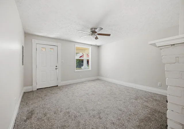Photo 4 of Single family home for sale at 271 E 4th Street, Lexington, KY 40508 | MLS# 26025234 | Listing updated on 2026-09-14