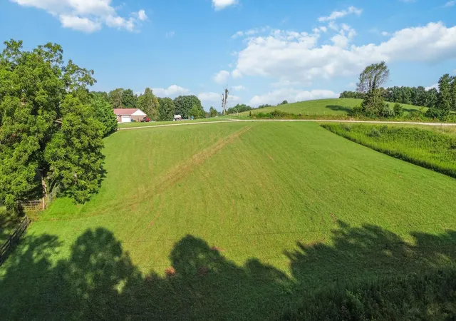 Photo 2 of Land for sale at 10404 Ky 1675, Somerset, KY 42501 | MLS# 26025117 | Listing updated on 2026-09-11