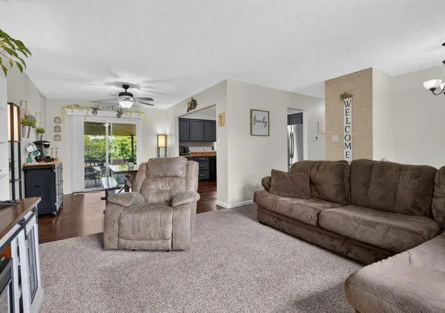 Photo 4 of Sale Pending at 3068 Tuscaloosa Ln, Lexington, KY 40515 | MLS# 26025169 | Listing updated on 2026-10-13