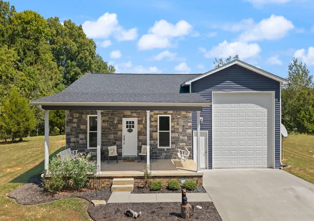 Photo 1 of Single family home for sale at 64 Alexandra Dr, Nancy, KY 42544 | MLS# 26025156 | Listing updated on 2026-09-12