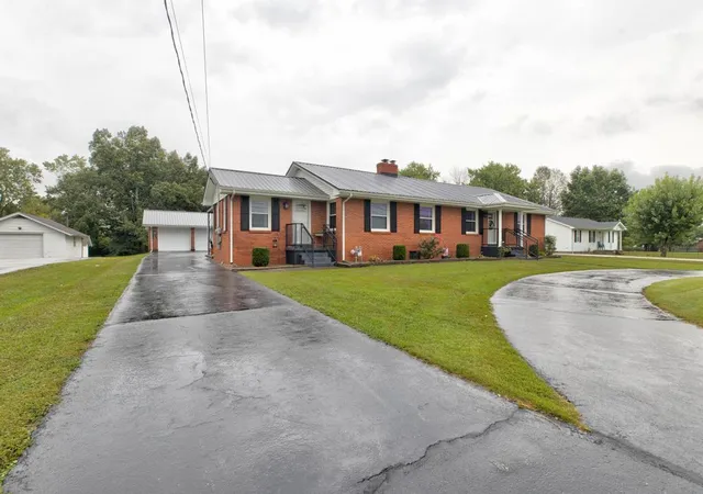 Photo 2 of Sale Pending at 4619 Camargo Rd, Camargo, KY 40353 | MLS# 26025159 | Listing updated on 2026-09-13