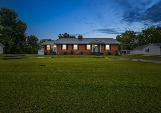 Photo 3 of Sale Pending at 4619 Camargo Rd, Camargo, KY 40353 | MLS# 26025159 | Listing updated on 2026-09-13