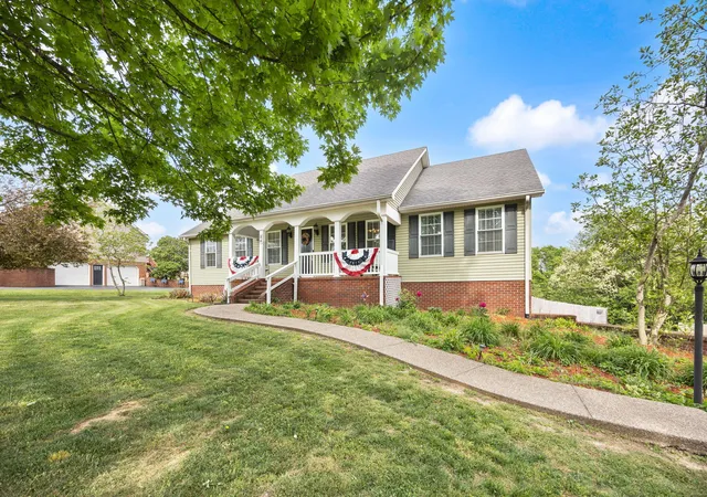 Photo 1 of Single family home for sale at 84 Elm Loop, Hustonville, KY 40437 | MLS# 26025157 | Listing updated on 2026-09-14