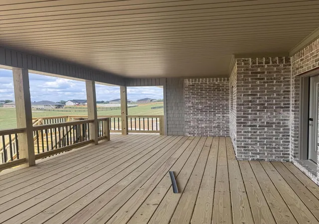 Photo 2 of Single family home for sale at 210 Carhartt Dr, Richmond, KY 40475 | MLS# 26025174 | Listing updated on 2026-09-14
