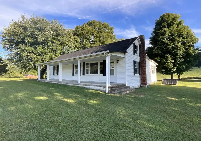 Photo 3 of Sale Pending at 3745 W Highway 635, Science Hill, KY 42553 | MLS# 26025185 | Listing updated on 2026-09-18